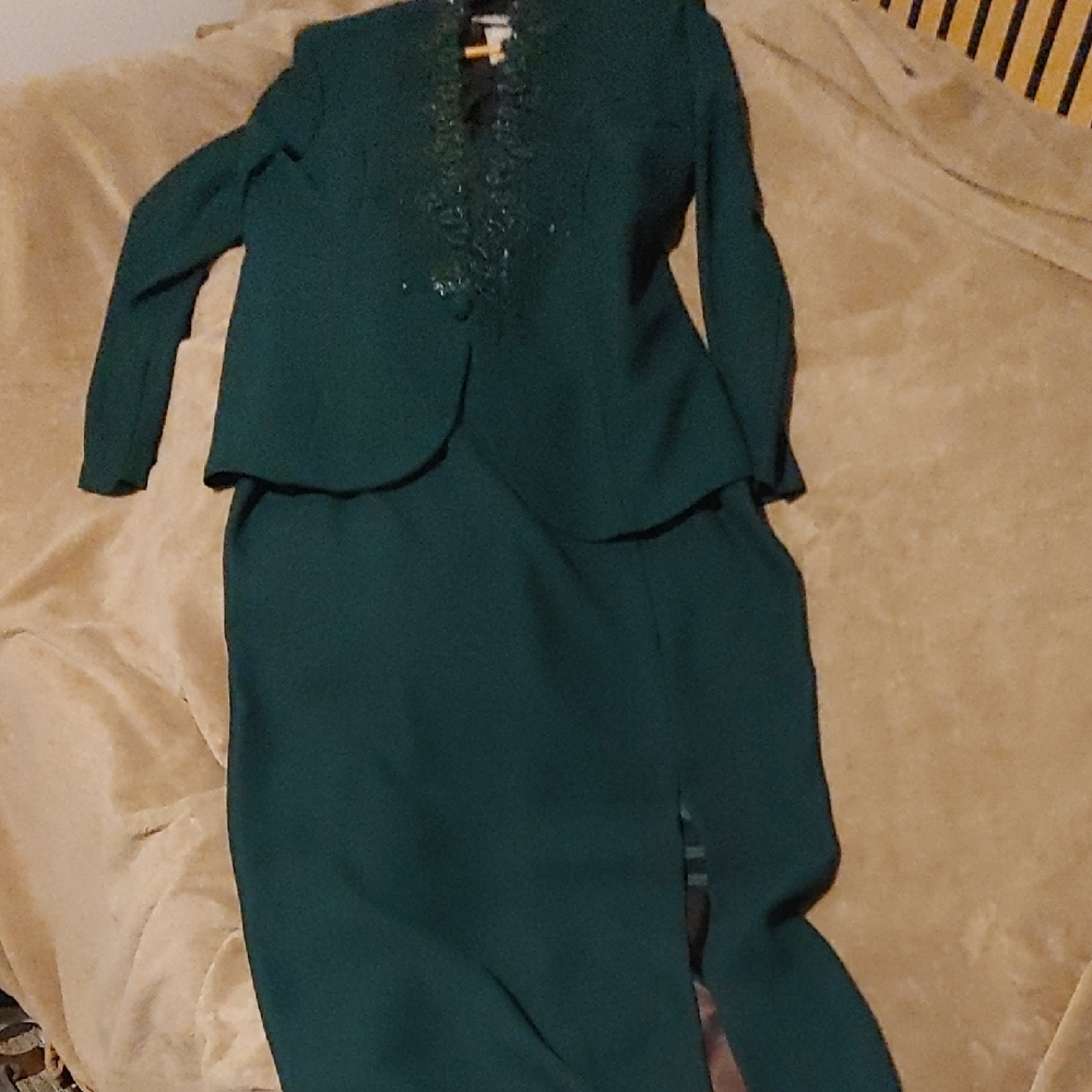 Karen Miller Elegant Green Dress Set Sz 14